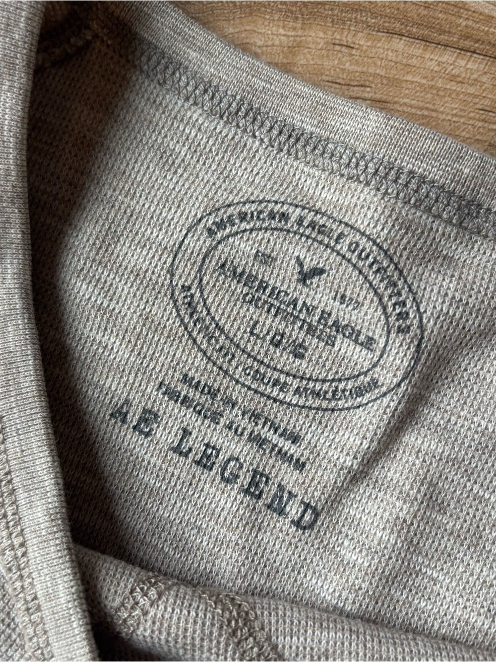 American Eagle Outfitters Men's Light Heather Oatmeal Long Sleeve Crew Grunge - Picture 2 of 10